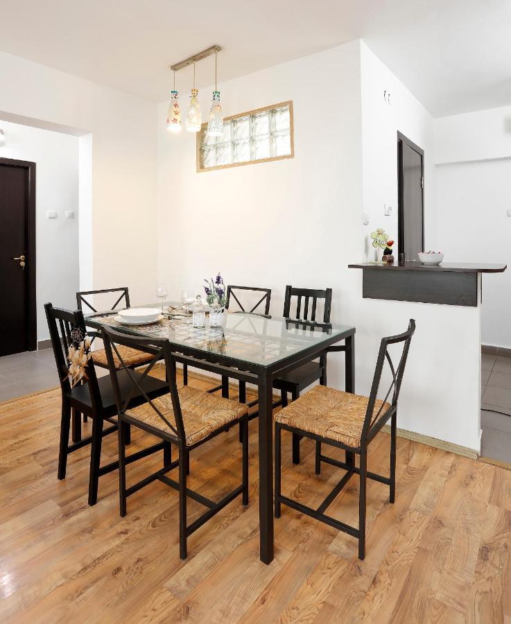Central Apartment Very Close To Old City 布加勒斯特 外观 照片