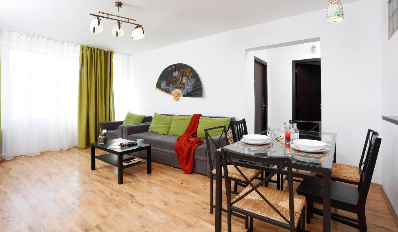Central Apartment Very Close To Old City 布加勒斯特 外观 照片